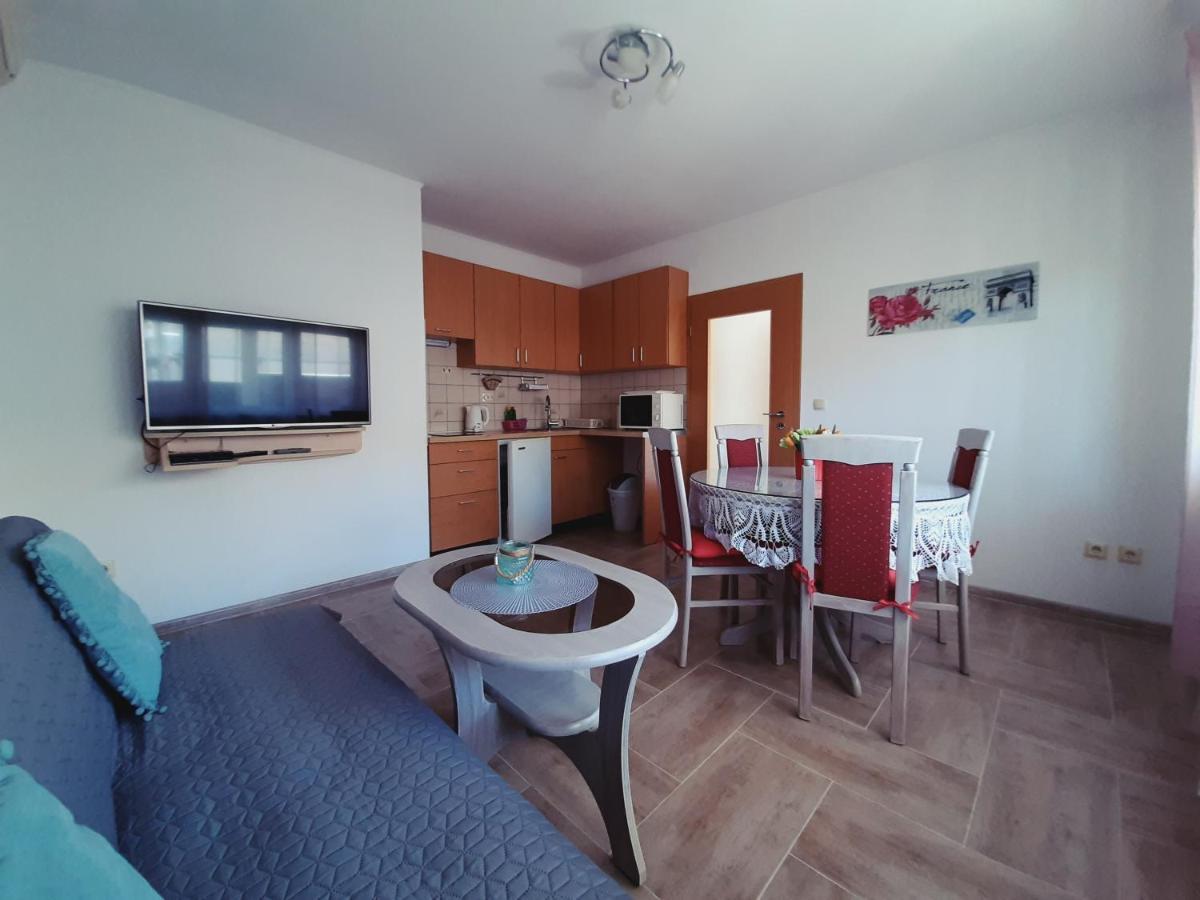 Apartment Luna Traù Esterno foto